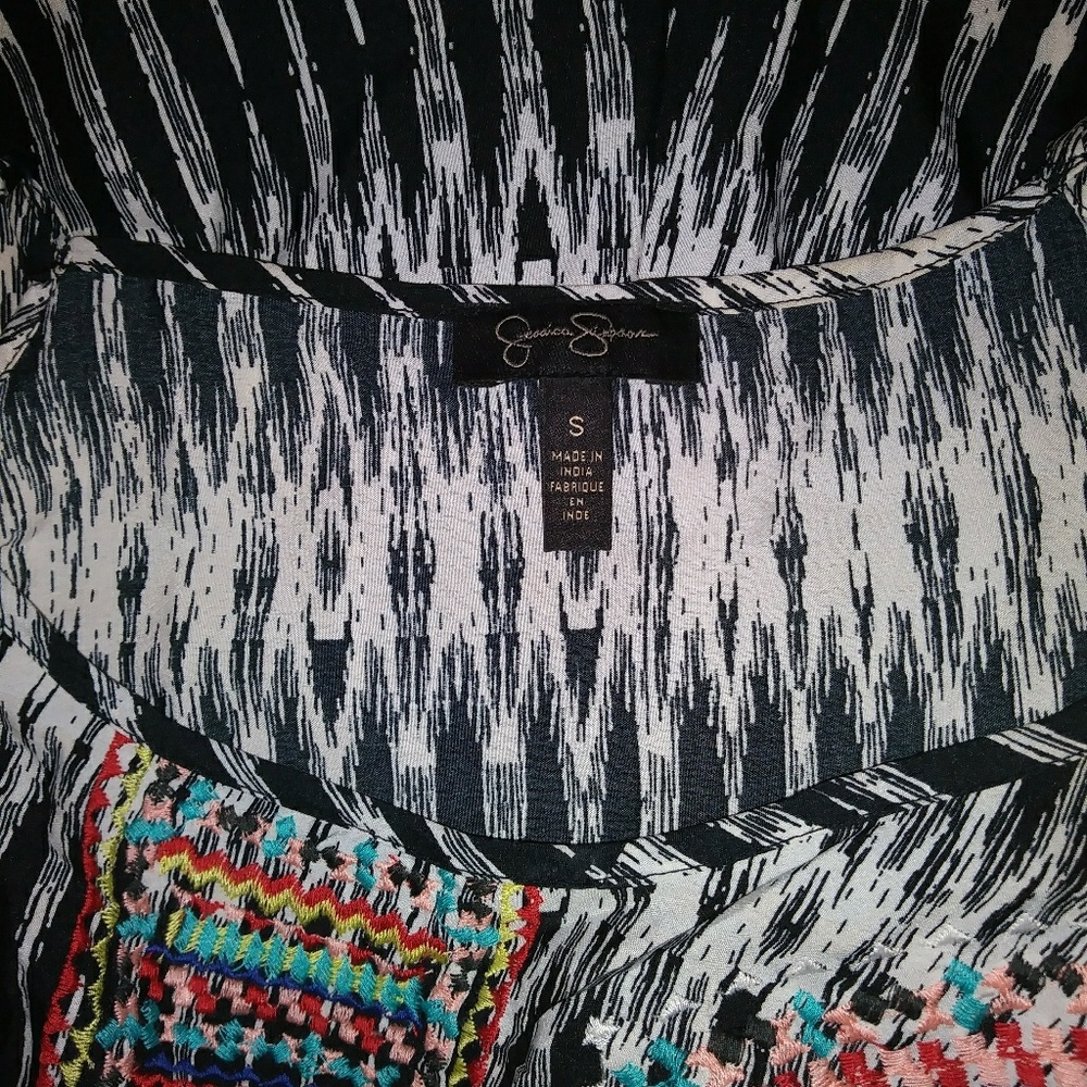 Romper - Picture 2 of 3